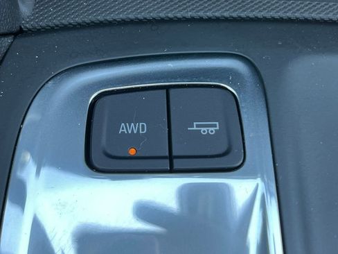 Used 2019 Chevrolet Equinox Premier AWD/4WD image 31