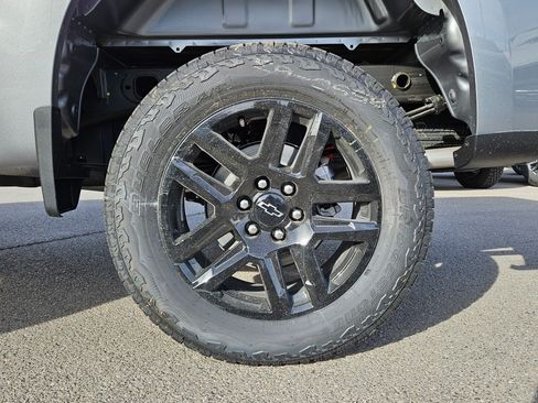 New 2026 Chevrolet Silverado 1500 LT Trail Boss w/ Convenience Package II AWD/4WD image 16