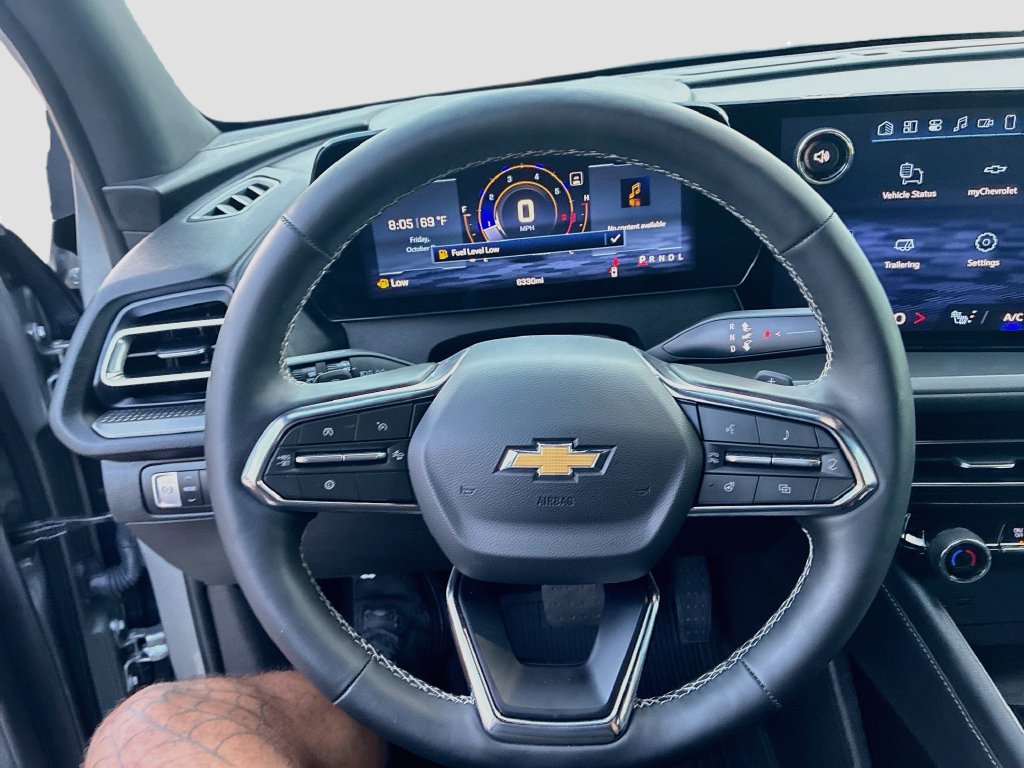 Used 2026 Chevrolet Traverse LT w/ LPO, Floor Liner Package FWD image 11