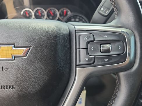 Used 2023 Chevrolet Silverado 2500 LT AWD/4WD image 18