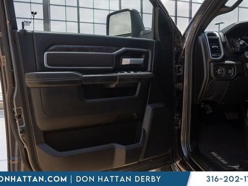 Used 2024 RAM 2500 Big Horn AWD/4WD image 17