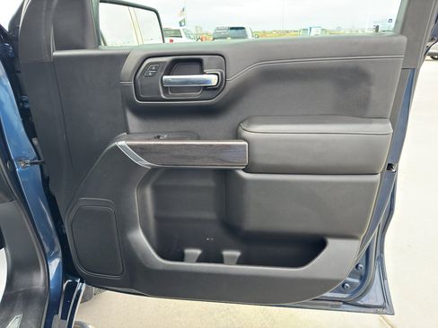 Used 2020 Chevrolet Silverado 1500 LTZ image 22