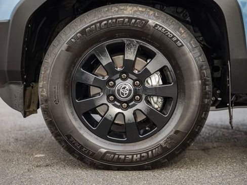 Used 2024 Toyota Land Cruiser image 20