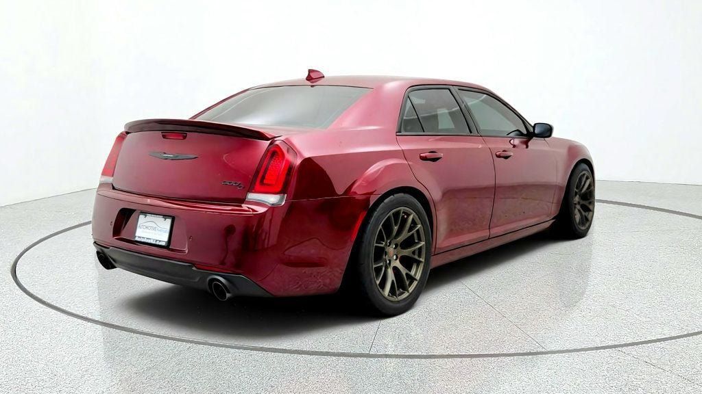 Used 2023 Chrysler 300 C RWD image 5
