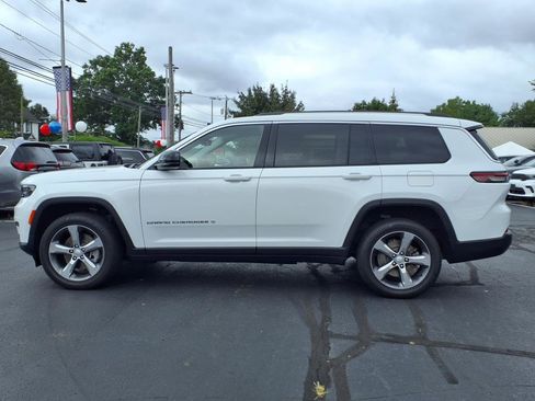 Certified 2022 Jeep Grand Cherokee L Limited image 6