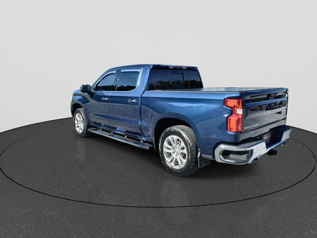 Used 2022 Chevrolet Silverado 1500 LTZ w/ LTZ Premium Package AWD/4WD image 6