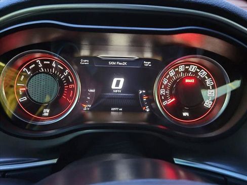 Used 2021 Dodge Challenger R/T Scat Pack w/ Driver Convenience Group image 11