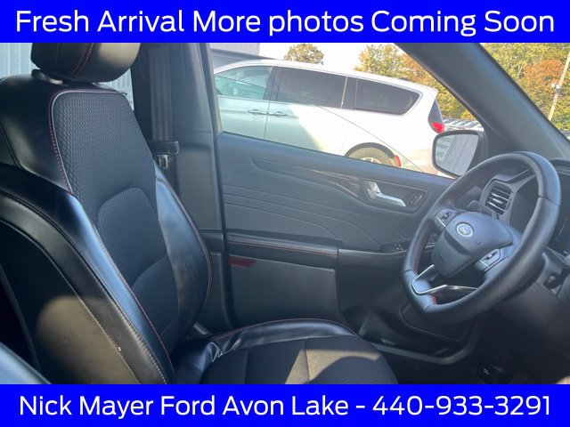 Used 2025 Ford Escape ST-Line Select AWD/4WD image 12