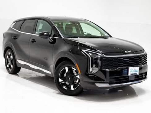 Certified 2026 Kia Sportage LX FWD image 6