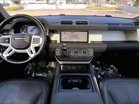 Used 2023 Land Rover Defender 110 SE AWD/4WD image 15