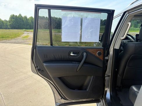 Used 2024 Nissan Armada SL AWD/4WD image 48