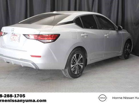 Used 2022 Nissan Sentra SV FWD image 13