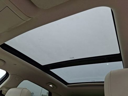 Used 2019 Cadillac XT5 Luxury image 15