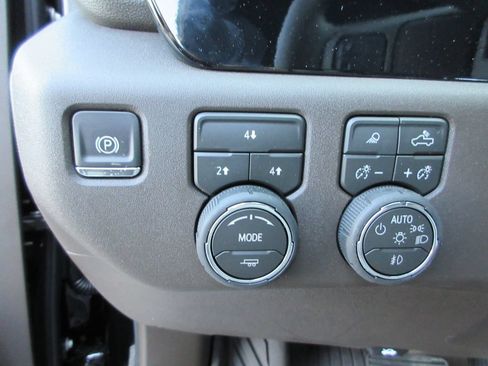 New 2026 Chevrolet Silverado 2500 LT w/ All Star Edition AWD/4WD image 26