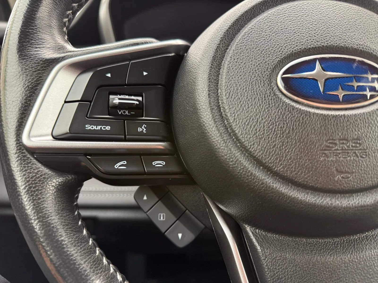 Used 2022 Subaru Outback Limited AWD/4WD image 30