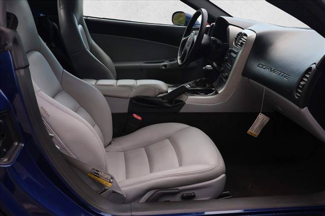 Used 2005 Chevrolet Corvette Convertible RWD image 22