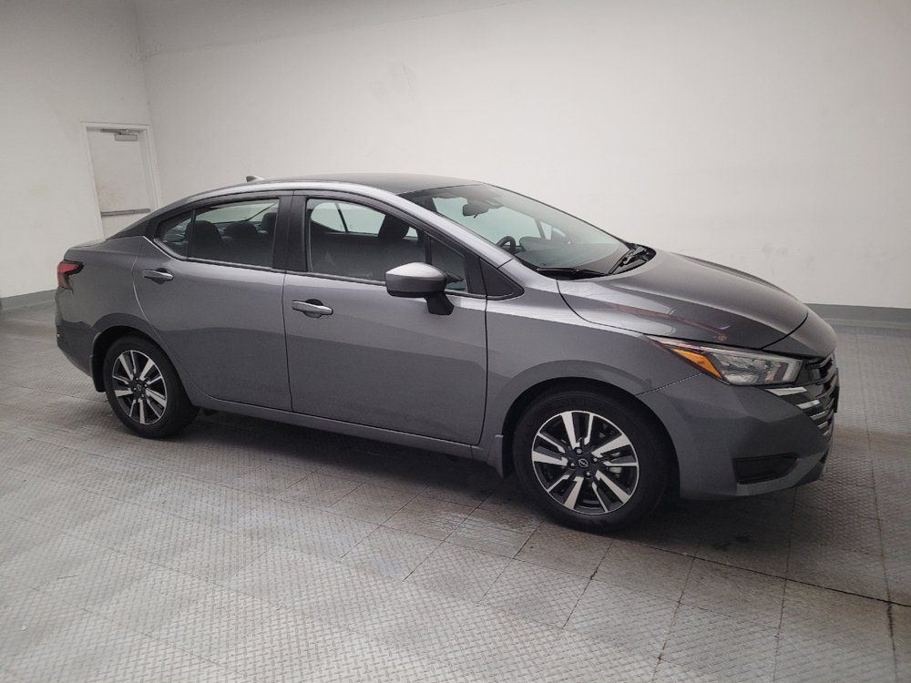 Used 2025 Nissan Versa SV w/ Trunk Package FWD image 11