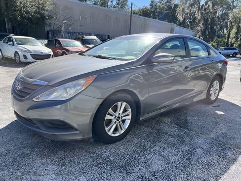 Used 2014 Hyundai Sonata GLS w/ Popular Equipment Group 2 FWD image 3