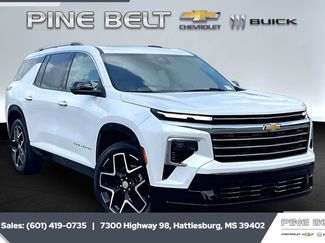 Used 2025 Chevrolet Traverse High Country FWD video 1