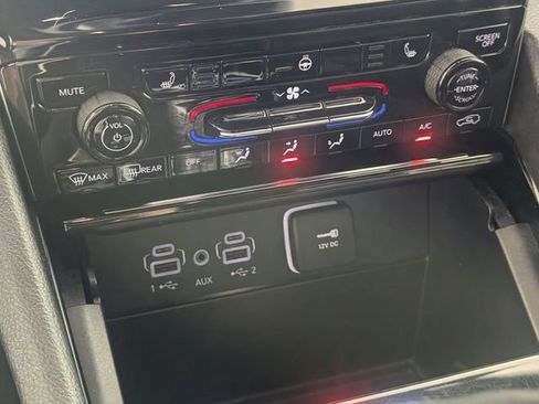 Certified 2023 Jeep Grand Cherokee Limited AWD/4WD image 23