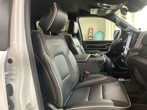 Used 2023 RAM 1500 Laramie image 24