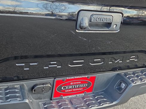Certified 2023 Toyota Tacoma SR image 27