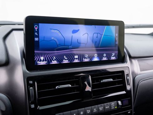 Used 2022 Lexus GX 460 image 24