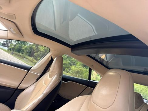 Used 2013 Tesla Model S RWD image 16