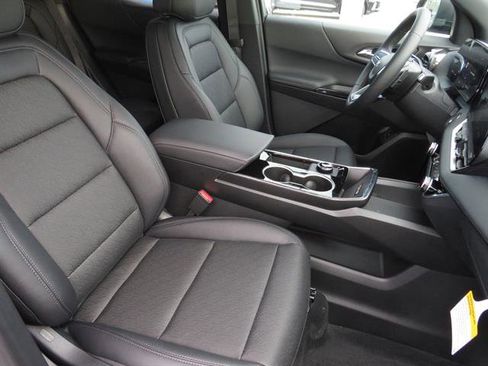 New 2026 Chevrolet Equinox LT w/ Convenience Package II image 15