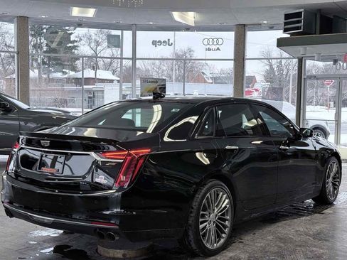 Used 2019 Cadillac CT6 V w/ Driver Assist Package image 9