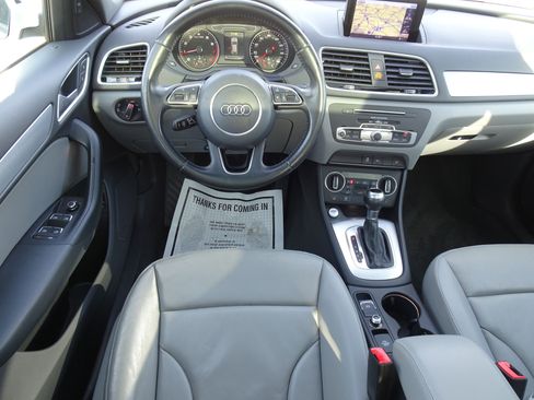 Used 2018 Audi Q3 2.0T Premium Plus AWD/4WD image 11