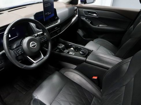 Certified 2023 Nissan Rogue Platinum w/ Platinum Premium Package AWD/4WD image 23