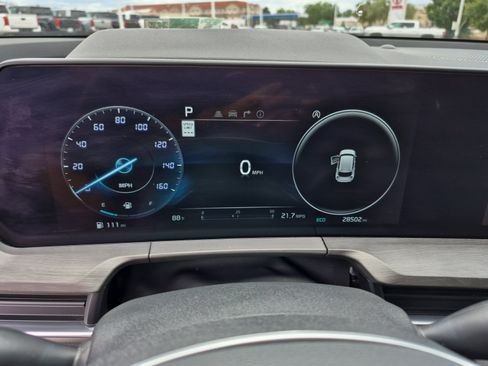 Used 2024 Kia Telluride SX Prestige X-Pro AWD/4WD image 10