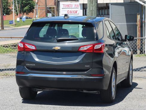 Used 2018 Chevrolet Equinox LS AWD/4WD image 8