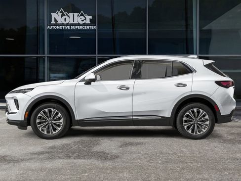 Used 2024 Buick Envision Preferred image 3