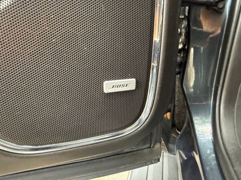 Used 2019 Chevrolet Tahoe Premier RWD image 17