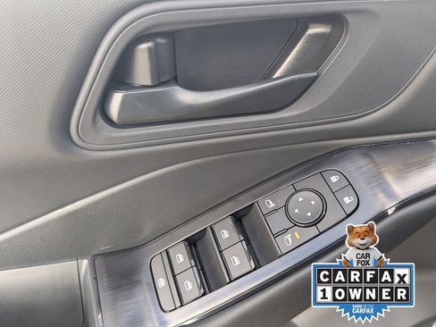 Used 2026 Nissan Rogue S FWD image 14