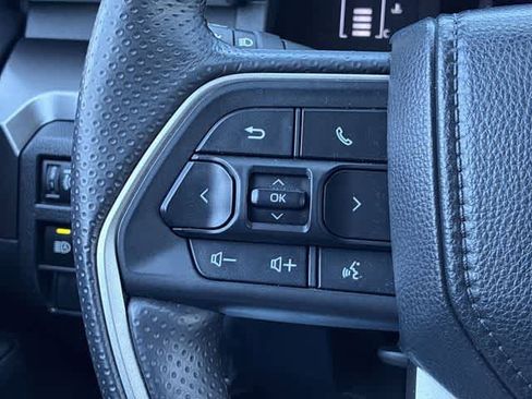 Used 2025 Toyota 4Runner SR5 image 24