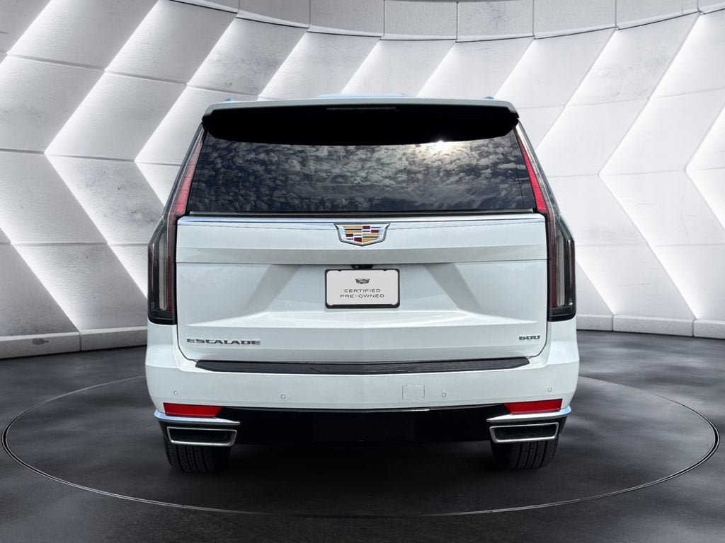 Certified 2023 Cadillac Escalade ESV Premium Luxury w/ Performance Package AWD/4WD image 4