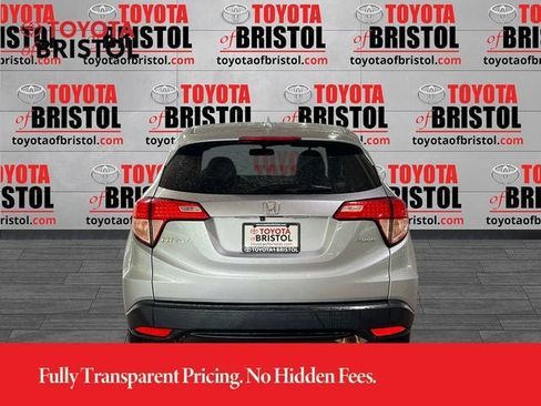 Used 2018 Honda HR-V EX image 4