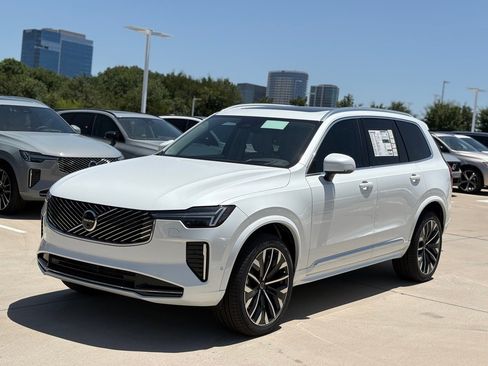 New 2026 Volvo XC90 B6 Ultra image 2