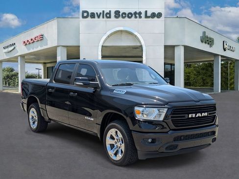 Used 2021 RAM 1500 Big Horn AWD/4WD image 3
