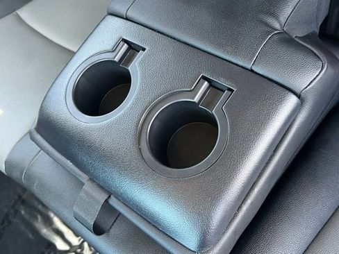 Used 2024 Toyota 4Runner SR5 Premium image 18