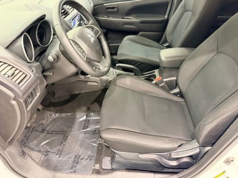 Used 2015 Mitsubishi Outlander Sport ES image 29