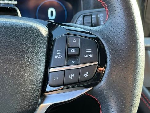 Used 2025 Ford Explorer ST-Line w/ ST-Line Street Pack AWD/4WD image 26