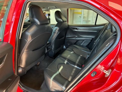 Used 2024 Toyota Camry SE FWD image 23