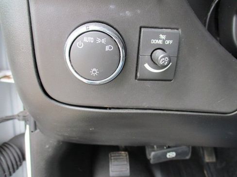 Used 2023 Chevrolet Express 2500 w/ Driver Convenience Package image 12