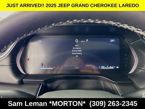New 2025 Jeep Grand Cherokee L Laredo w/ Luxury Tech Group I image 12