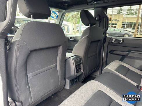 Used 2025 Ford Bronco Big Bend image 39