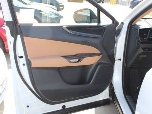 Certified 2025 Lexus NX 250 FWD w/ Premium Package image 11